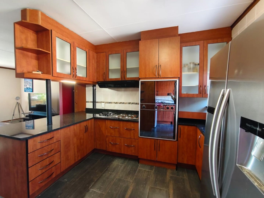 3 Bedroom Property for Sale in Langenhovenpark Free State